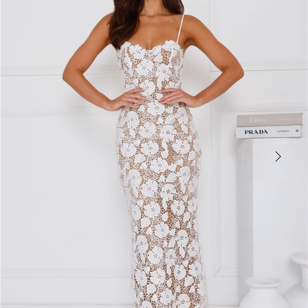 Hello Molly White Floral Lace Dress